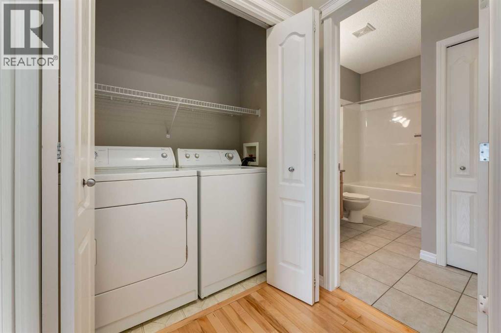 105 Rocky Vista Terrace Nw, Calgary, Alberta  T3G 5G6 - Photo 32 - A2265515