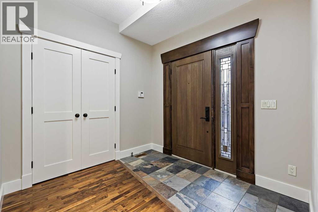 52 Aspen Meadows Green Sw, Calgary, Alberta  T3H 5J9 - Photo 4 - A2268792