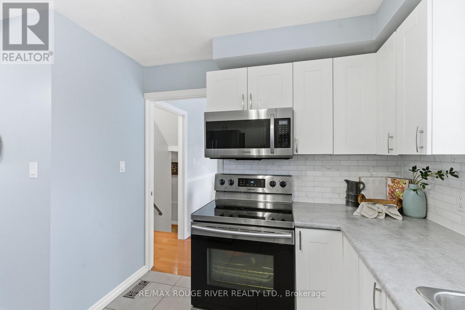 628 Beechwood Street, Oshawa, Ontario  L1G 2R9 - Photo 12 - E12533522