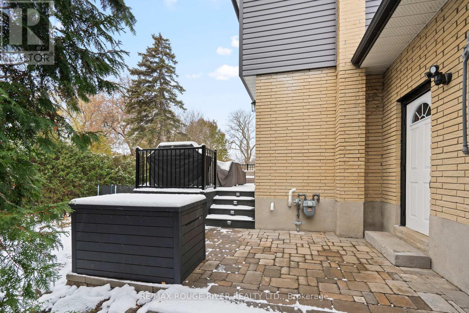 628 Beechwood Street, Oshawa, Ontario  L1G 2R9 - Photo 38 - E12533522