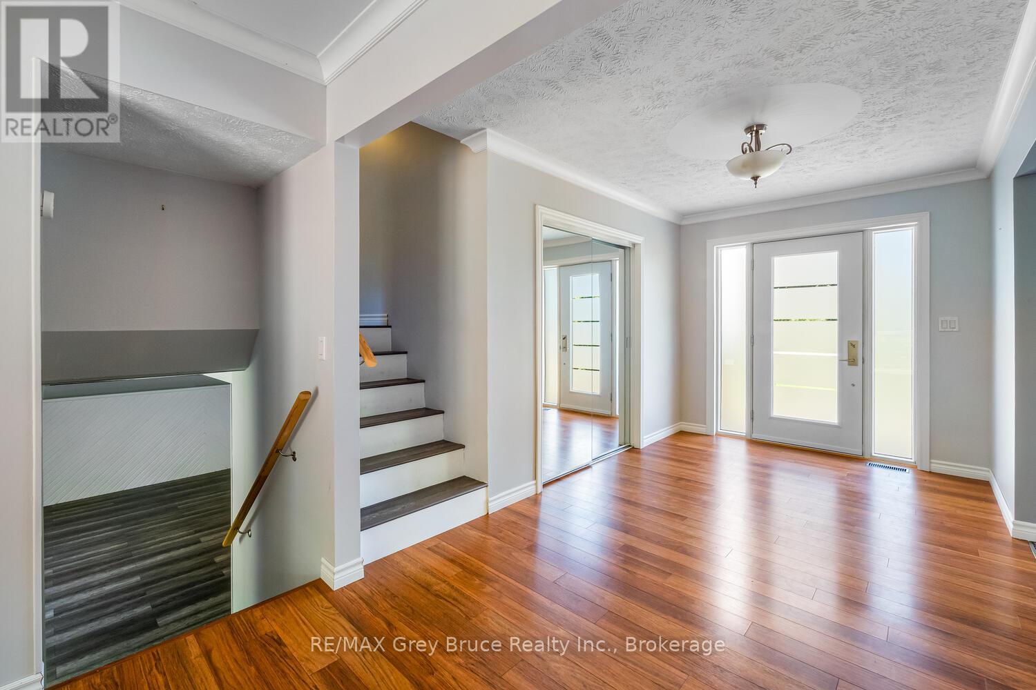 699 20th Street W, Owen Sound, Ontario  N4K 4E1 - Photo 15 - X12533340