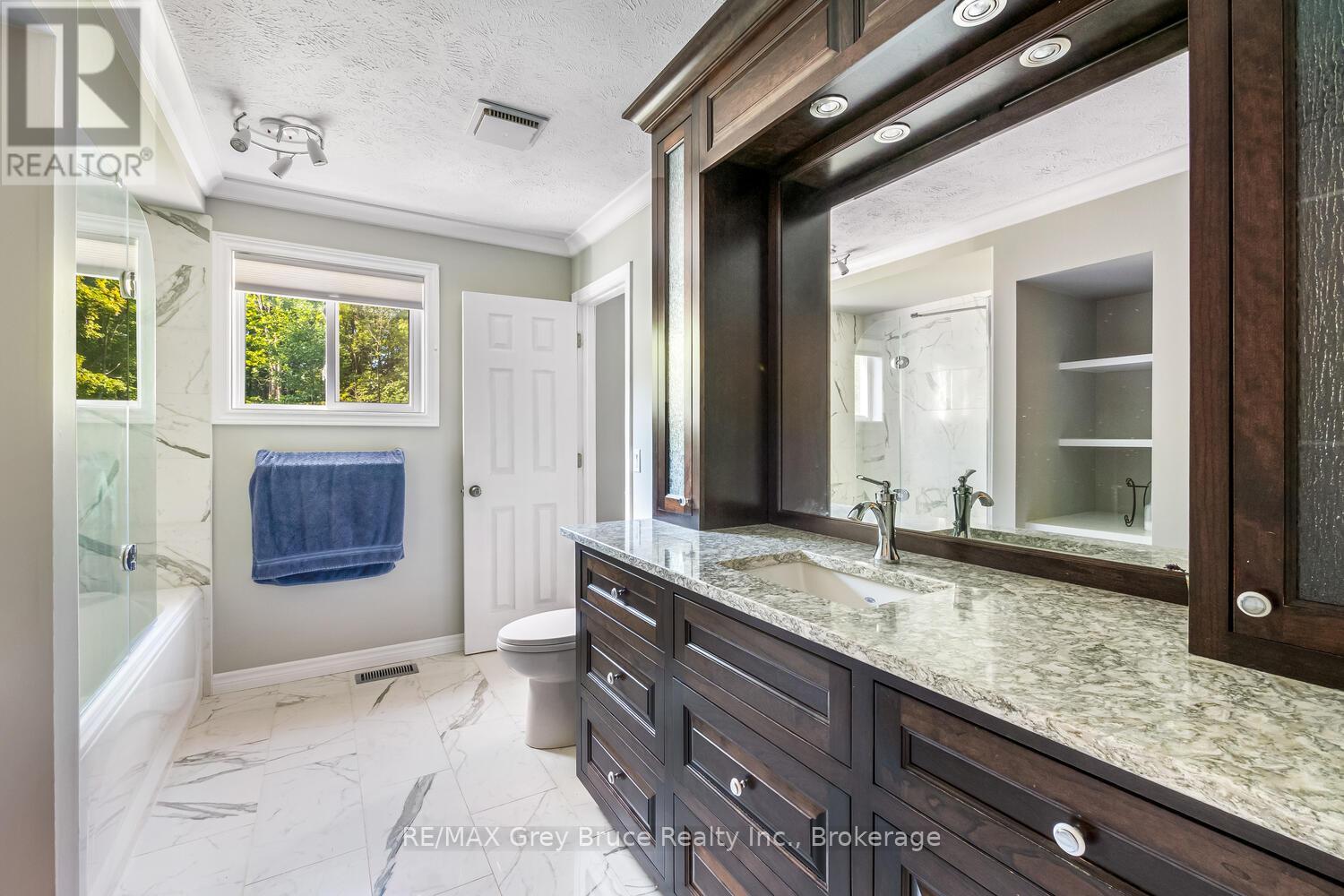 699 20th Street W, Owen Sound, Ontario  N4K 4E1 - Photo 18 - X12533340