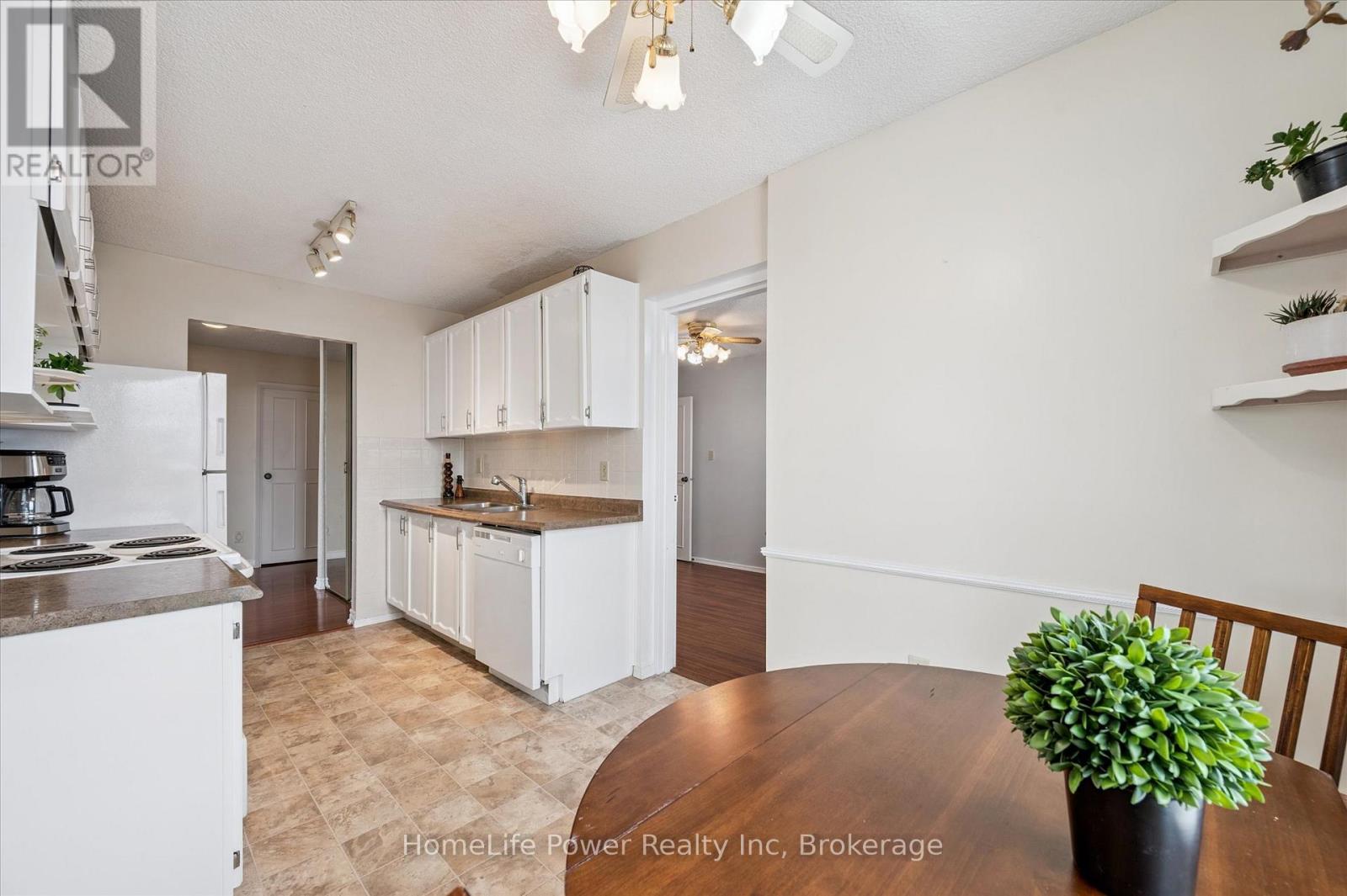 711 - 19 Woodlawn Road E, Guelph, Ontario  N1H 7B1 - Photo 14 - X12533388