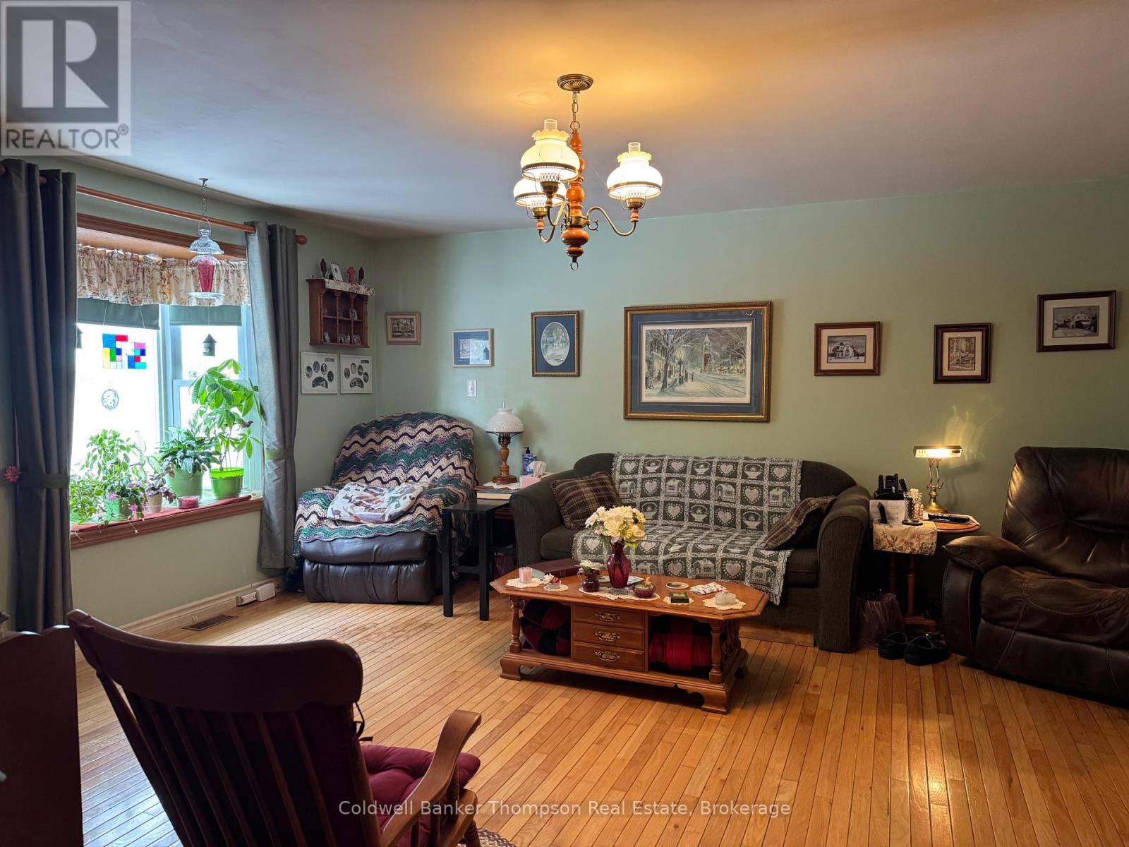 143 Huston Street, Burk's Falls, Ontario P0A 1C0 - Photo 6 - X12533394