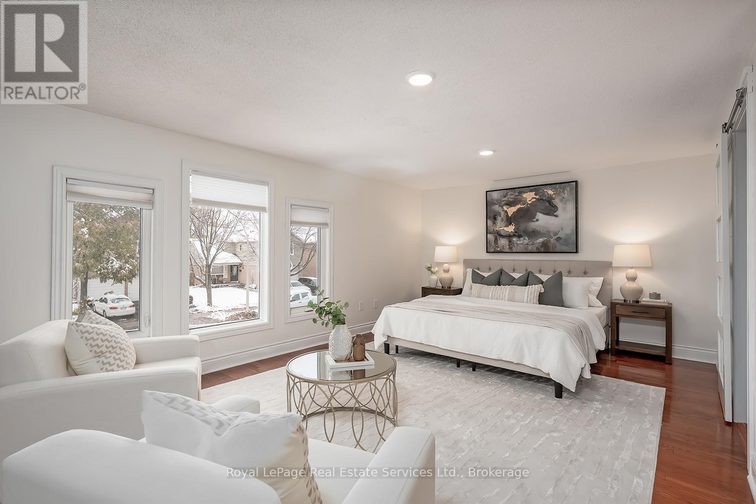 1544 Greenbriar Drive, Oakville, Ontario  L6M 1Y5 - Photo 22 - W12533520