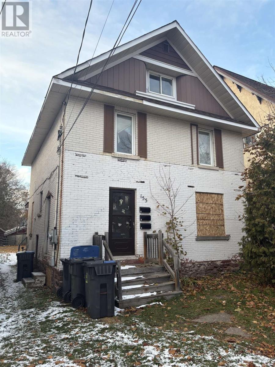 155 Pim St, Sault Ste. Marie, Ontario  P6A 3G9 - Photo 1 - SM253241