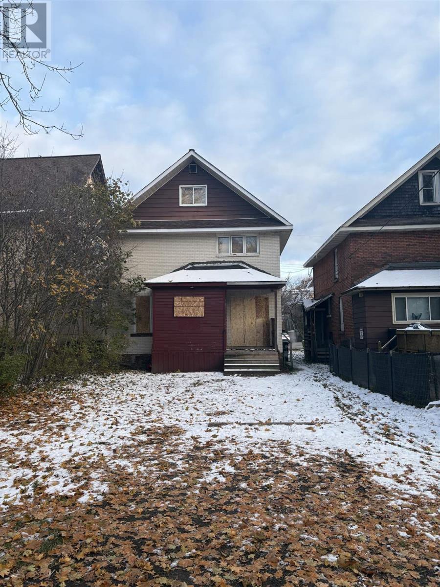 155 Pim St, Sault Ste. Marie, Ontario  P6A 3G9 - Photo 3 - SM253241