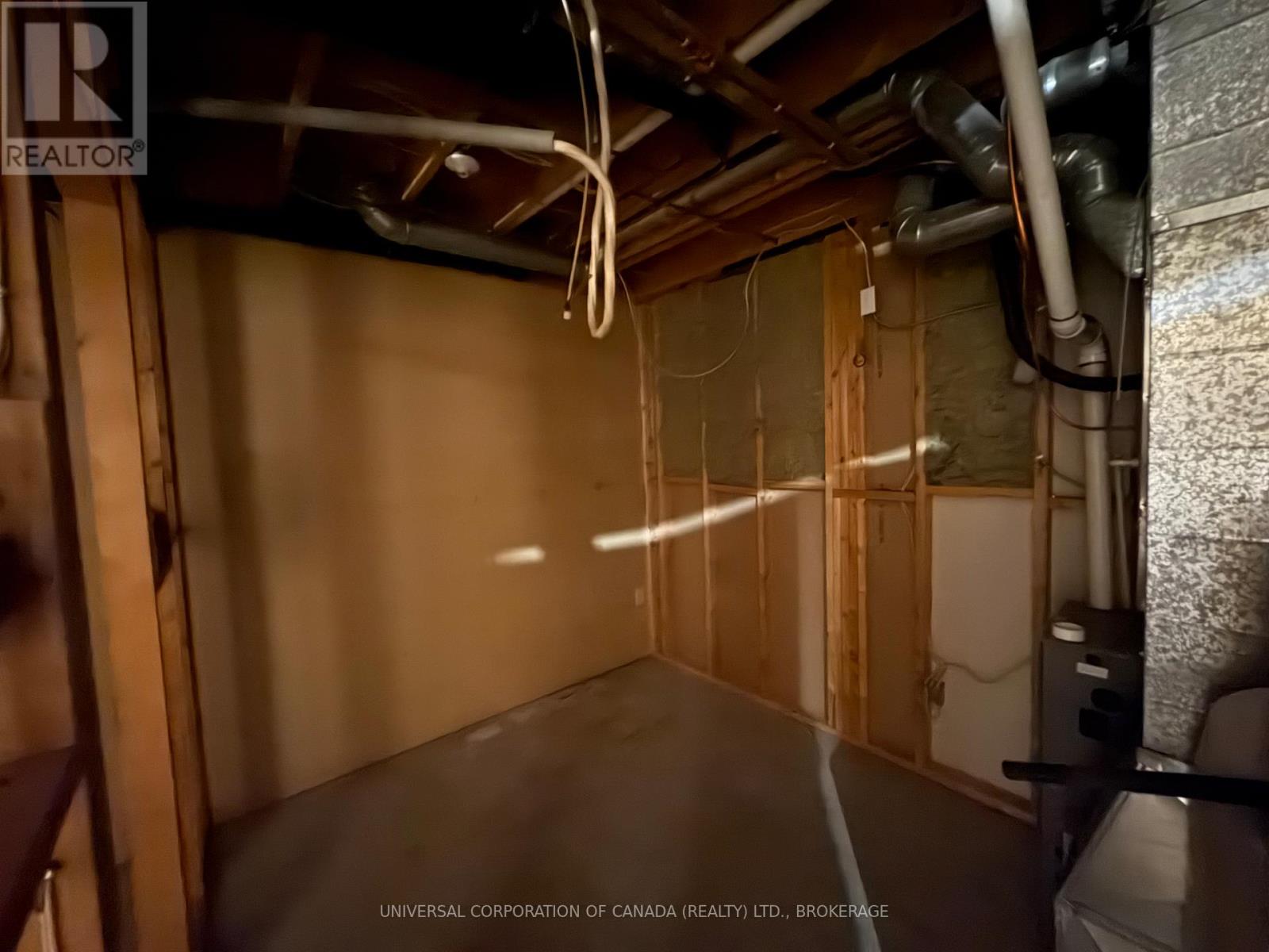 15 Treadwell Street E, Aylmer, Ontario  N5H 3B5 - Photo 40 - X12459293