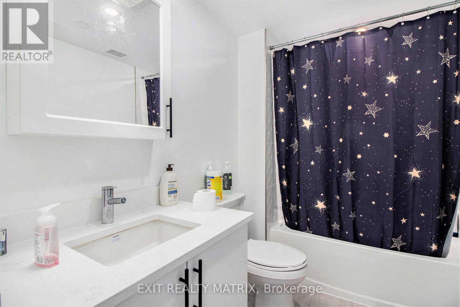 1101 - 340 Queen Street, Ottawa, Ontario  K1R 0G1 - Photo 14 - X12486361