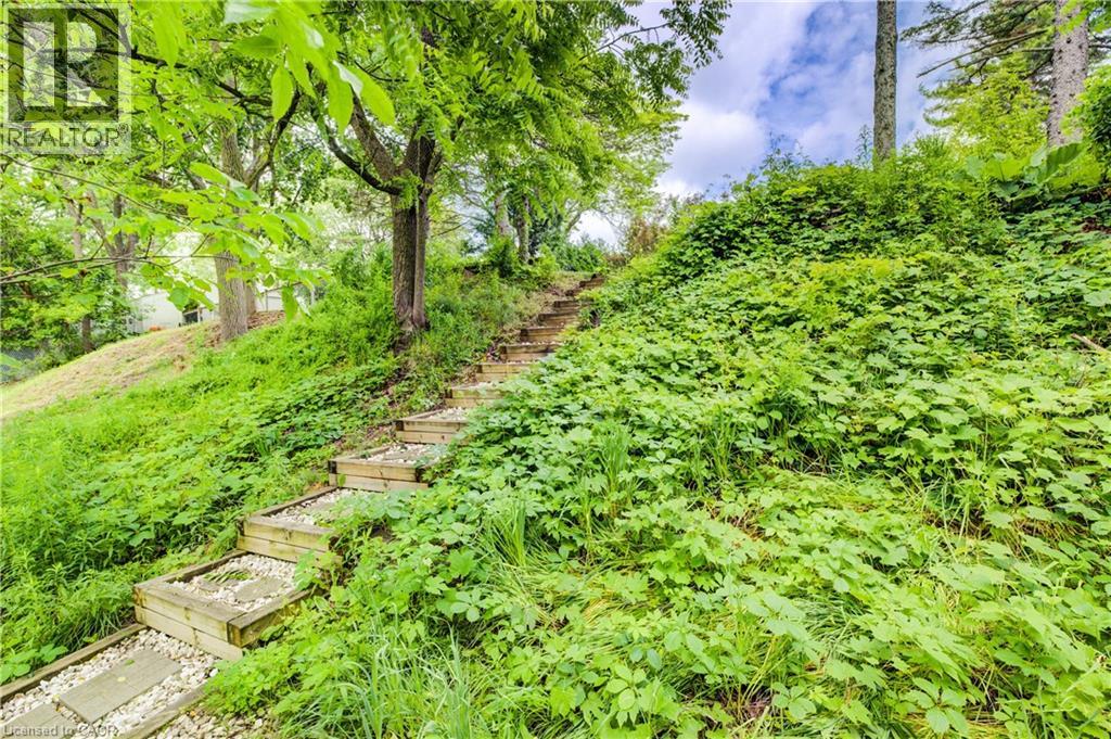 18 Rosemore Road, St. Catharines, Ontario  L2S 1A8 - Photo 37 - 40773604