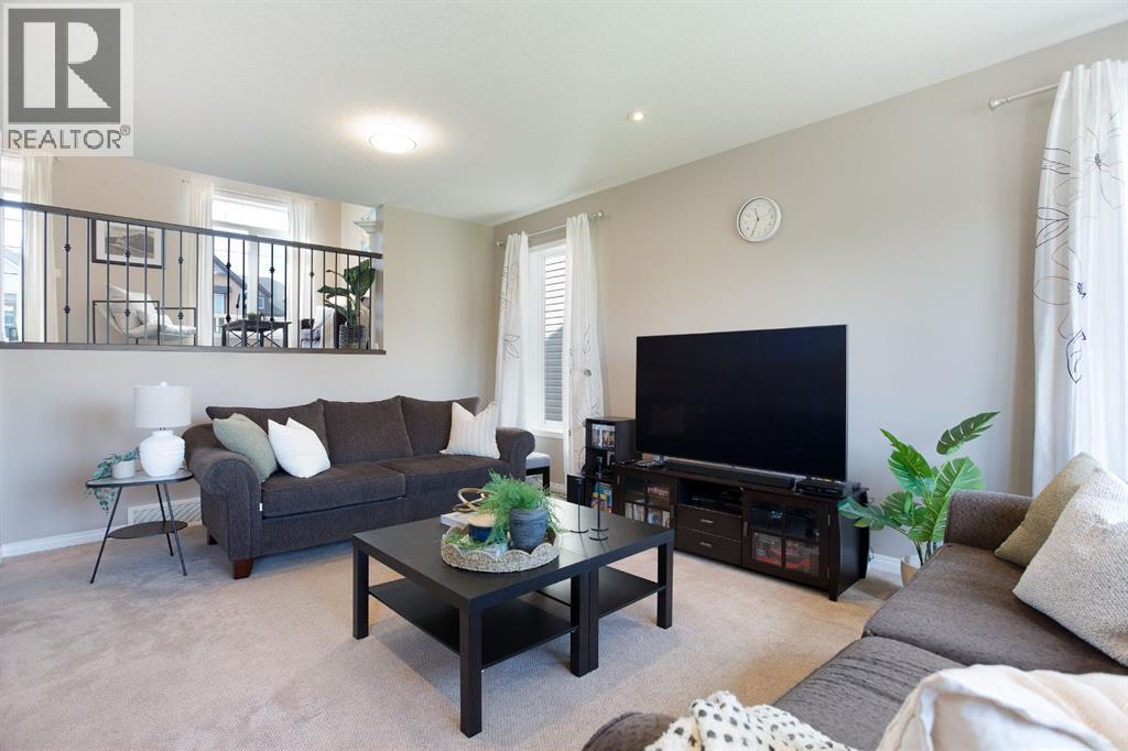 139 Windwood Grove Sw, Airdrie, Alberta  T4B 3S8 - Photo 10 - A2248292