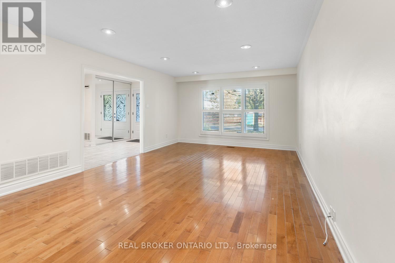 162 Banbury Road, Toronto, Ontario  M3B 2L8 - Photo 14 - C12533326