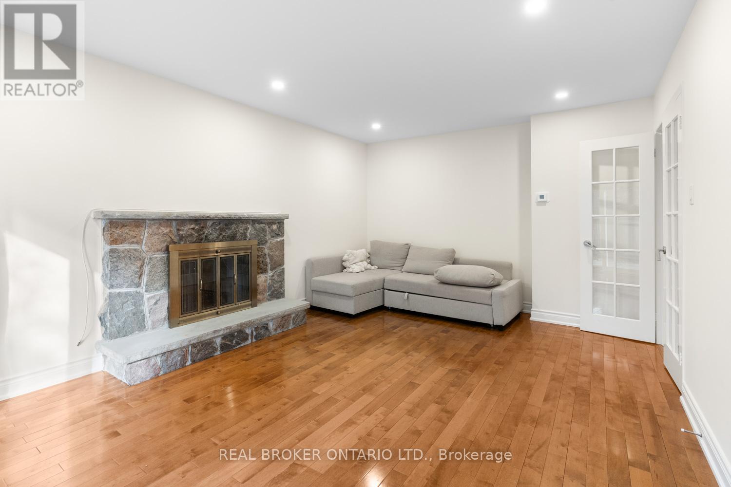 162 Banbury Road, Toronto, Ontario  M3B 2L8 - Photo 19 - C12533326