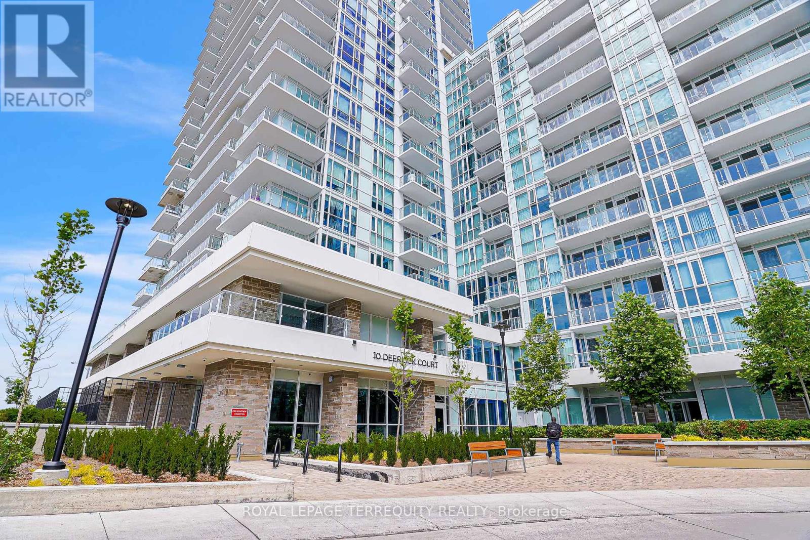 906 - 10 Deerlick Court, Toronto, Ontario  M3A 0A7 - Photo 3 - C12533386