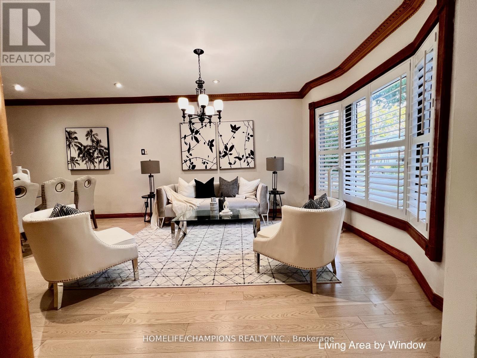 291 St Clair Avenue E, Toronto, Ontario  M4T 1P3 - Photo 4 - C12533480