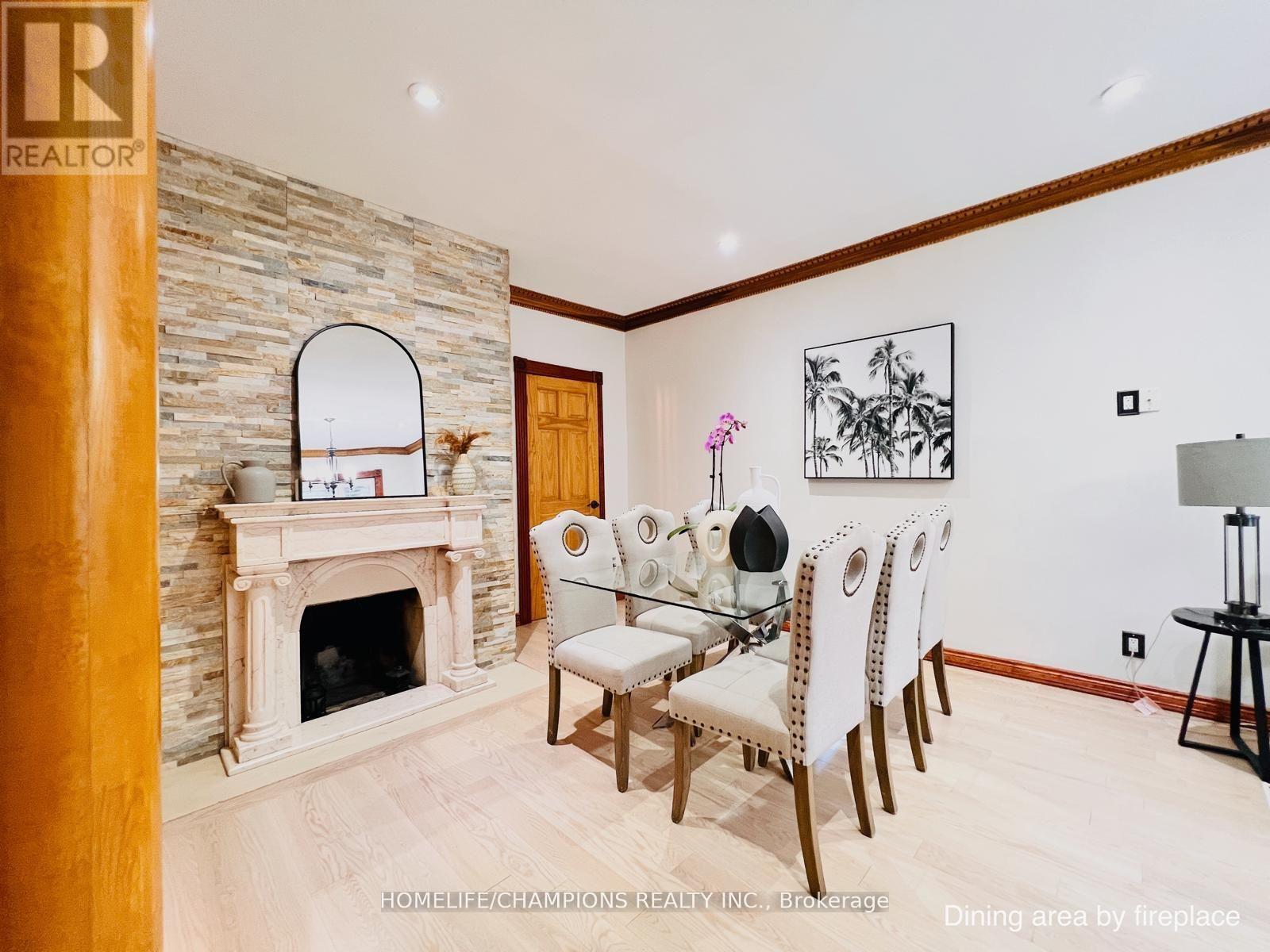 291 St Clair Avenue E, Toronto, Ontario  M4T 1P3 - Photo 5 - C12533480