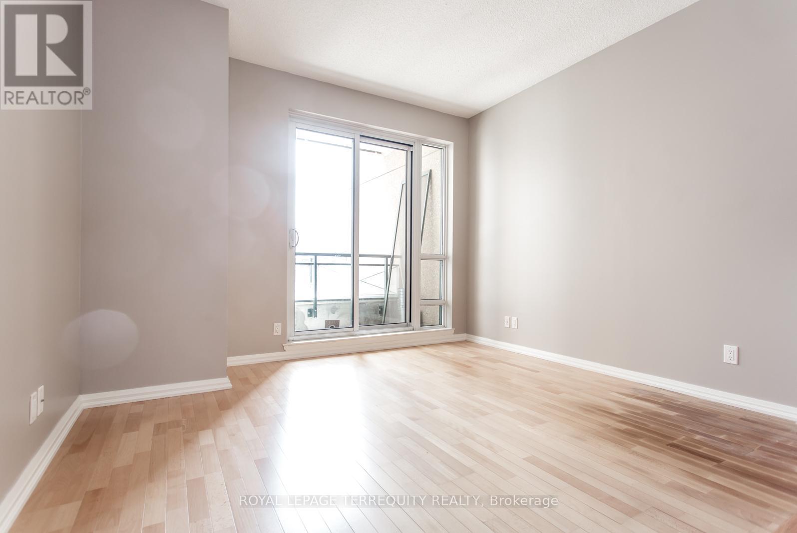 502 - 35 Hayden Street, Toronto, Ontario  M4Y 3C3 - Photo 12 - C12533502