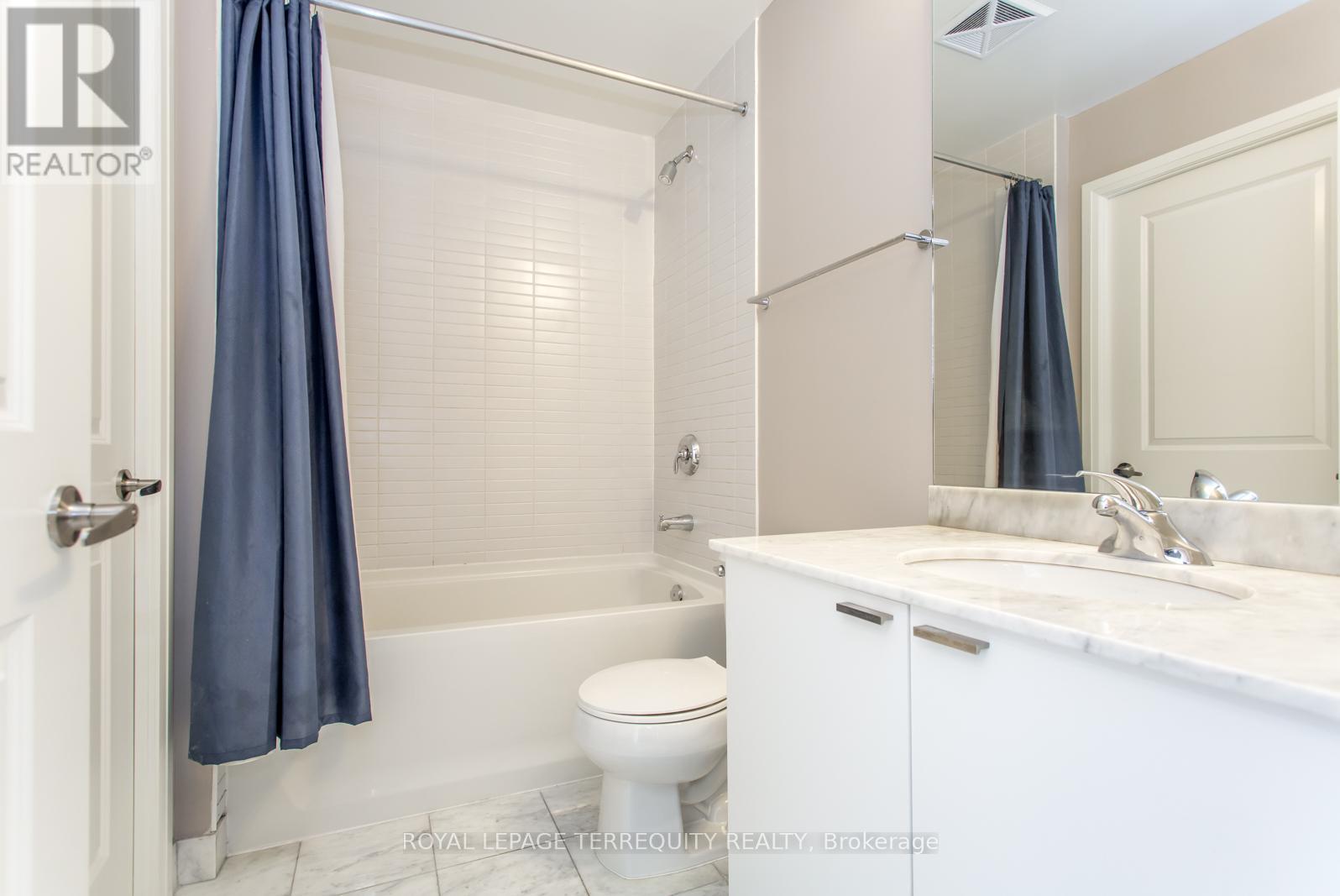 502 - 35 Hayden Street, Toronto, Ontario  M4Y 3C3 - Photo 17 - C12533502