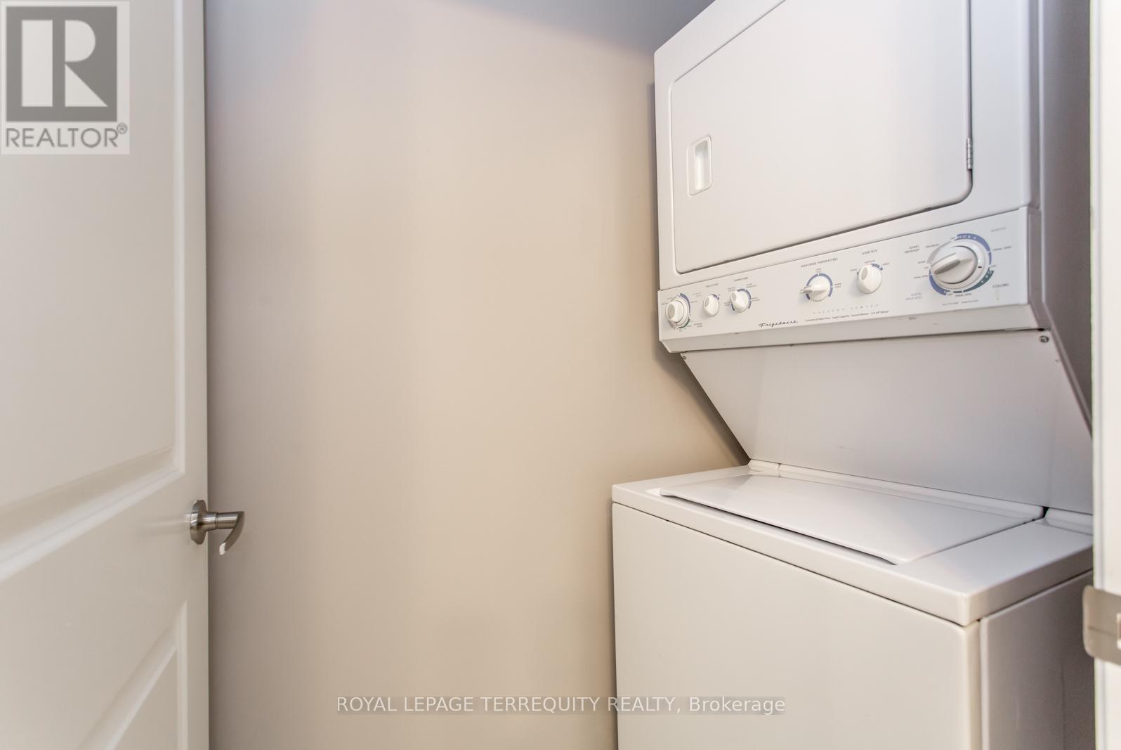 502 - 35 Hayden Street, Toronto, Ontario  M4Y 3C3 - Photo 18 - C12533502