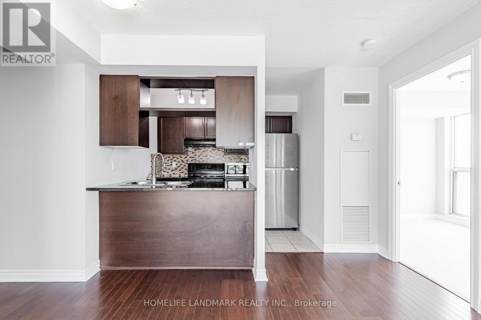 1709 - 60 Town Centre Court, Toronto, Ontario  M1P 0B1 - Photo 5 - E12533384