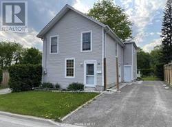 Upper - 26 Whiting Avenue, Oshawa (Lakeview), Ca