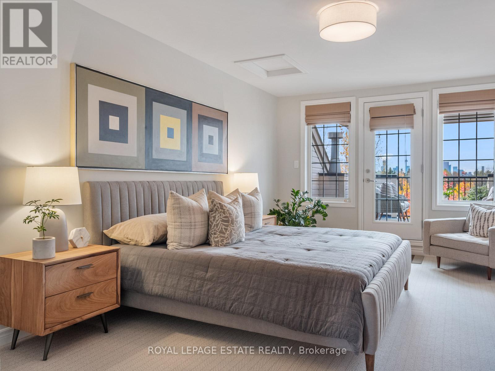 53 Northern Dancer Boulevard, Toronto, Ontario  M4L 3Z8 - Photo 27 - E12533466