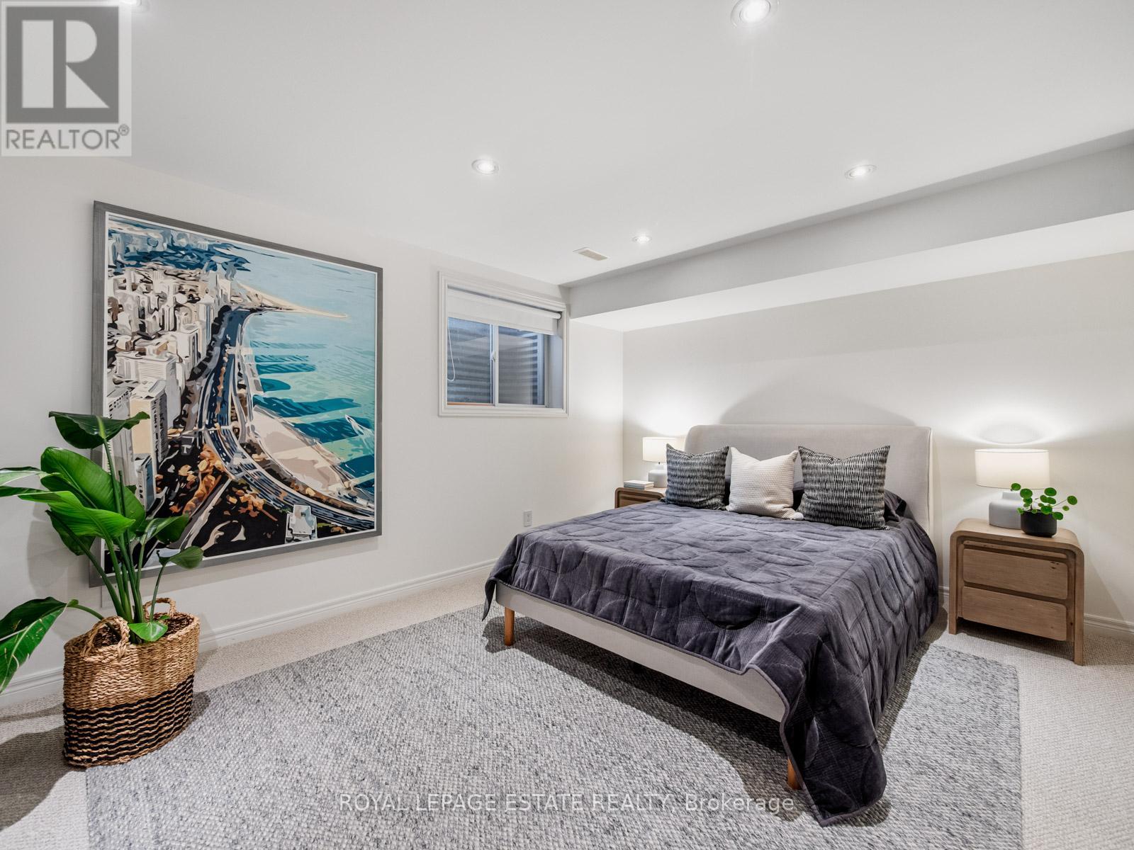 53 Northern Dancer Boulevard, Toronto, Ontario  M4L 3Z8 - Photo 38 - E12533466