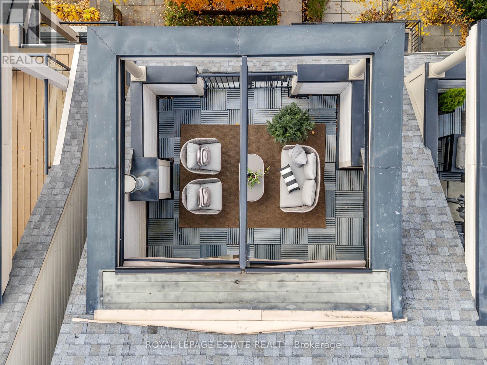 53 Northern Dancer Boulevard, Toronto, Ontario  M4L 3Z8 - Photo 45 - E12533466