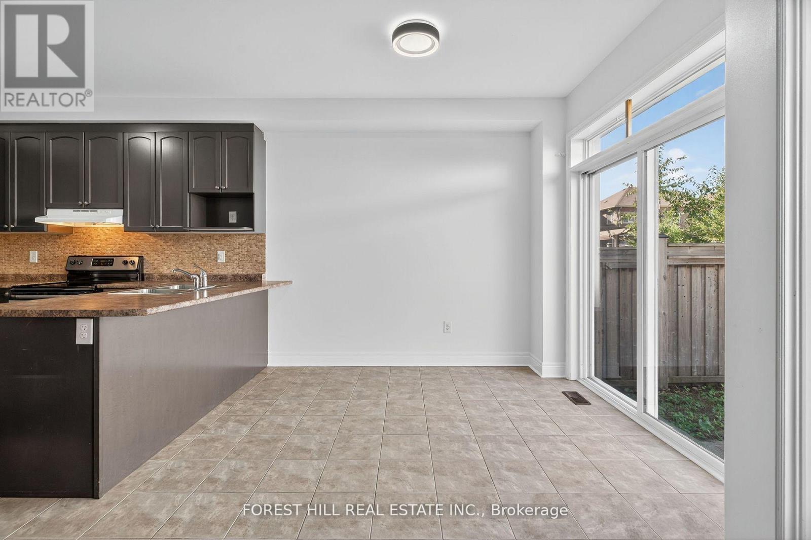 14 Dewell Crescent, Clarington, Ontario  L1E 0B7 - Photo 14 - E12533506