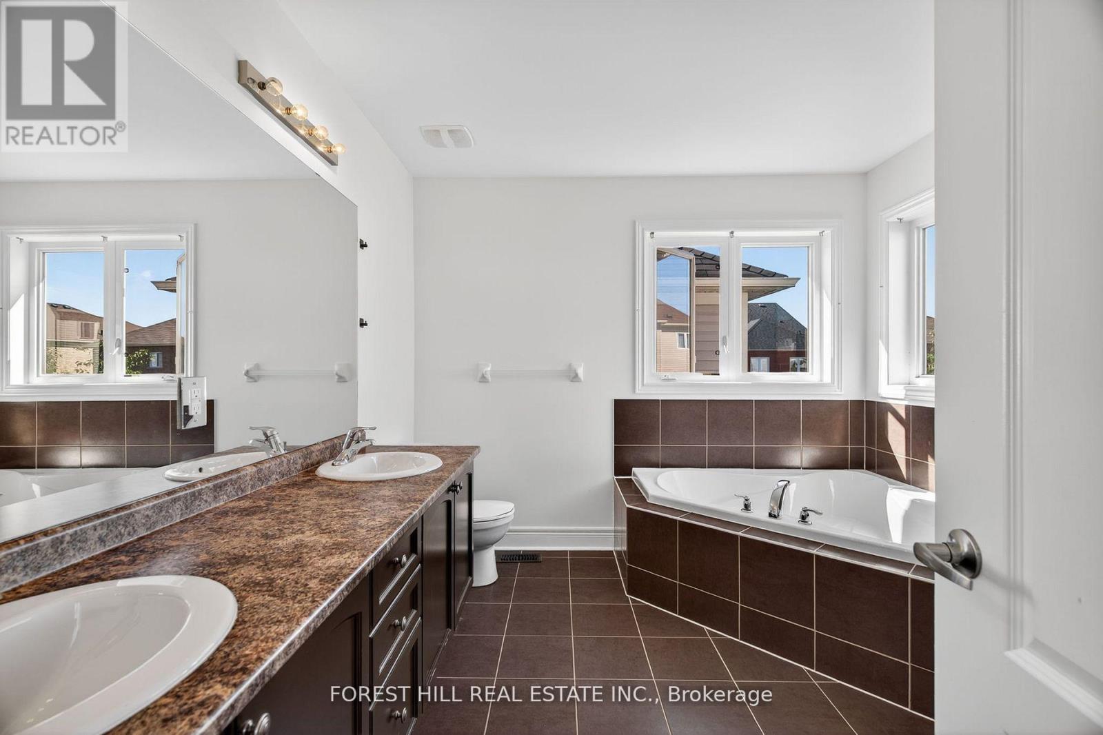 14 Dewell Crescent, Clarington, Ontario  L1E 0B7 - Photo 19 - E12533506