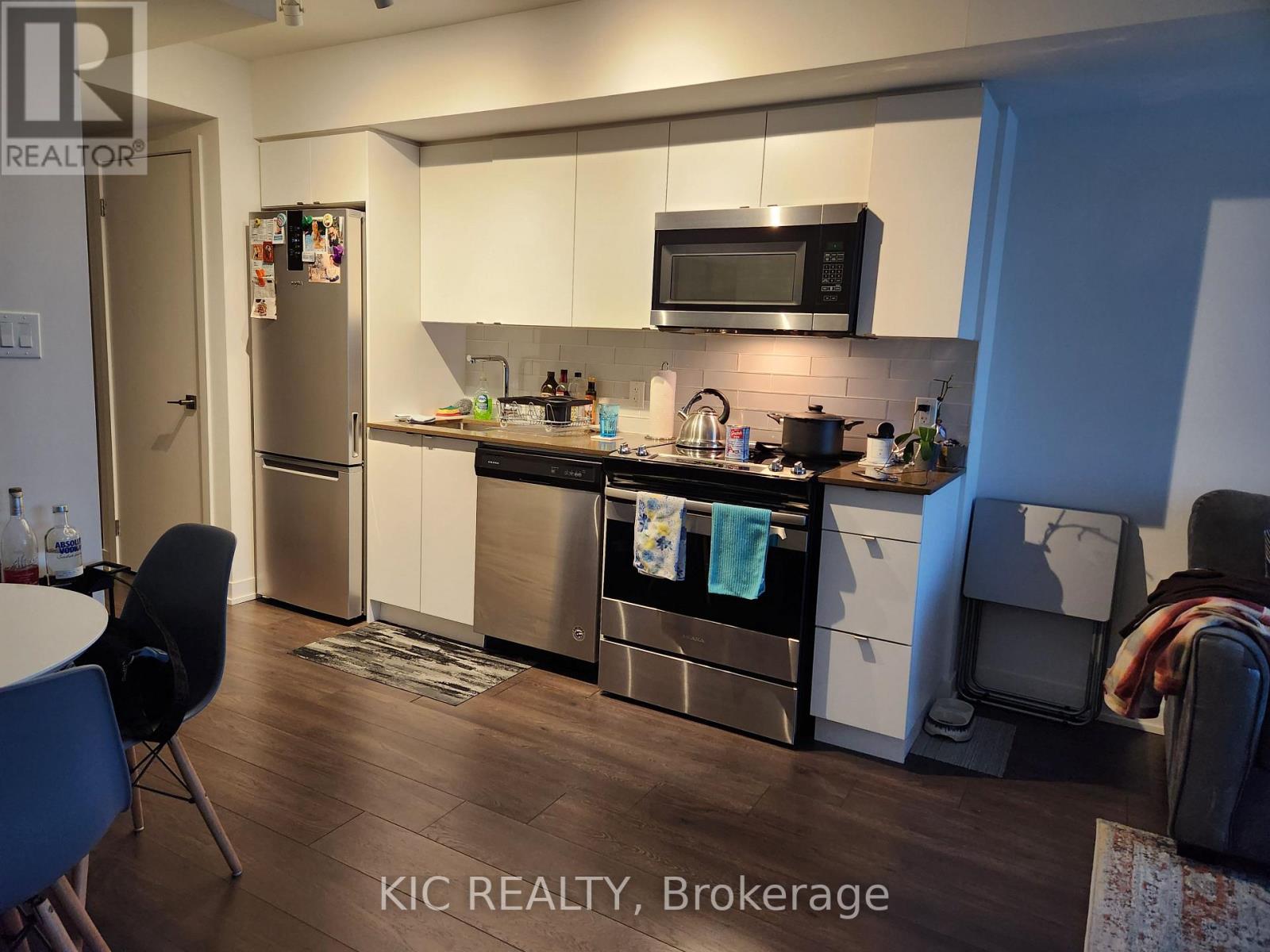 226 - 1401 O'connor Drive, Toronto, Ontario  M4B 2V5 - Photo 7 - E12533524