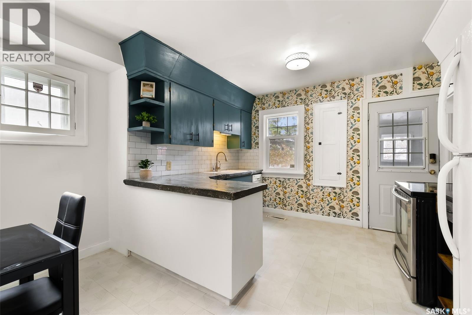 2314 Elphinstone Street, Regina, Saskatchewan  S4T 3P1 - Photo 5 - SK023834