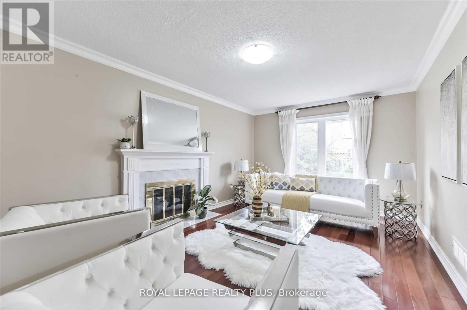 Main - 101 Valleymede Drive, Richmond Hill, Ontario  L4B 1T6 - Photo 6 - N12533352
