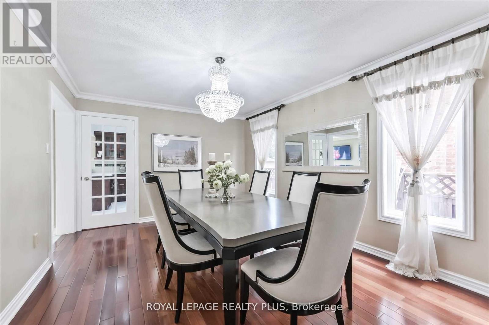 Main - 101 Valleymede Drive, Richmond Hill, Ontario  L4B 1T6 - Photo 7 - N12533352