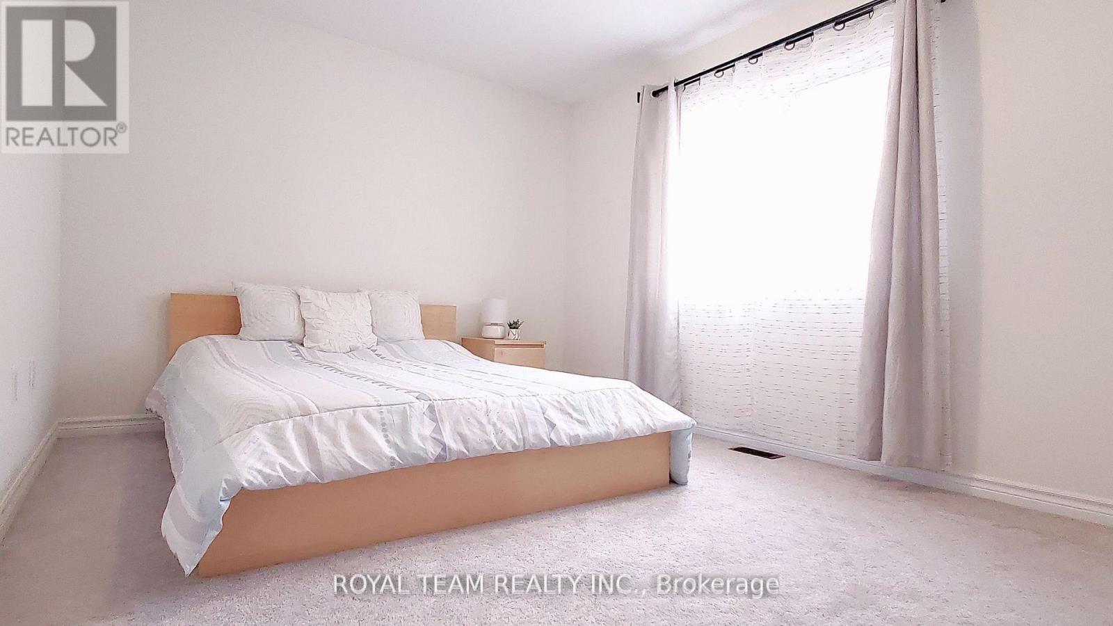 251 Danny Wheeler Boulevard, Georgina, Ontario  L4P 0J9 - Photo 29 - N12533370