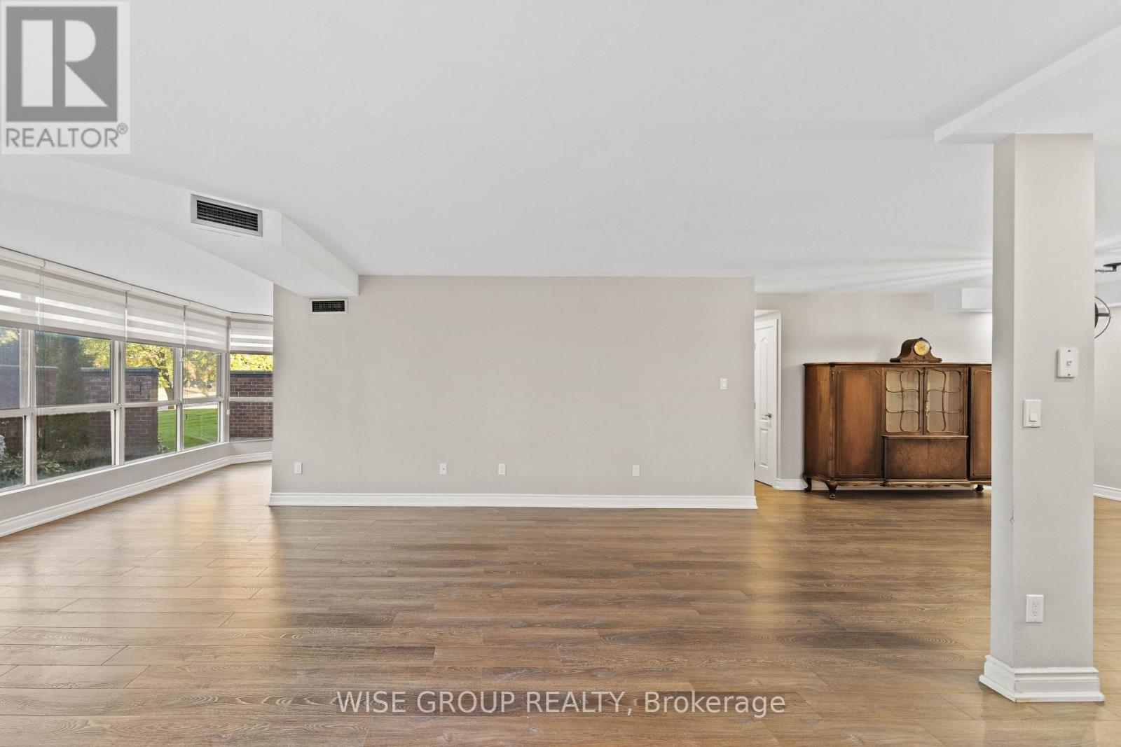 113 - 5 Weldrick Road W, Richmond Hill, Ontario  L4C 8S9 - Photo 15 - N12533498