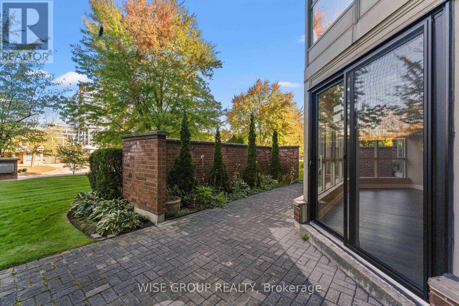 113 - 5 Weldrick Road W, Richmond Hill, Ontario  L4C 8S9 - Photo 37 - N12533498