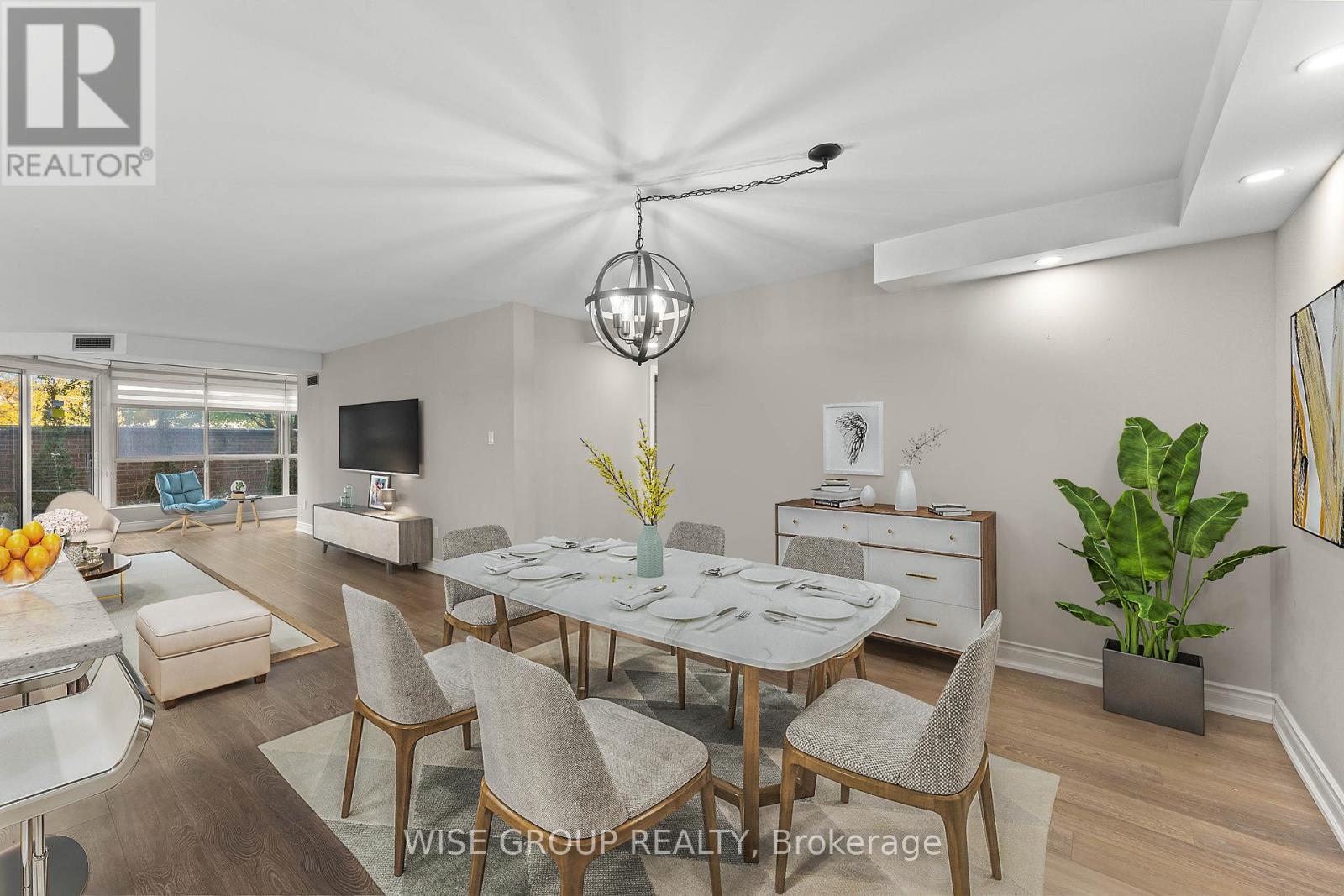 113 - 5 Weldrick Road W, Richmond Hill, Ontario  L4C 8S9 - Photo 6 - N12533498