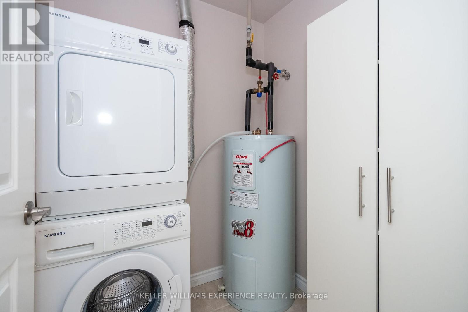 103 - 19b Yonge Street N, Springwater, Ontario  L0L 1P0 - Photo 20 - S12533398