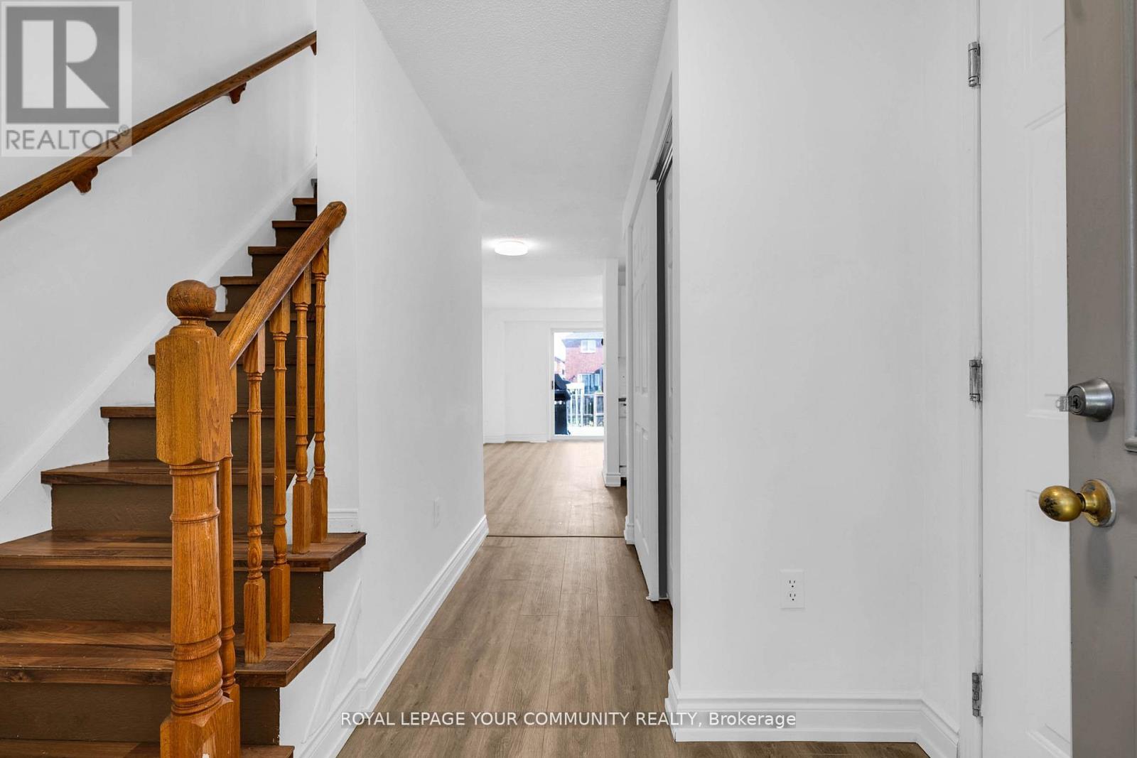 76 Cheltenham Road, Barrie (Georgian Drive), Ontario  L4M 6S7 - Photo 5 - S12533420