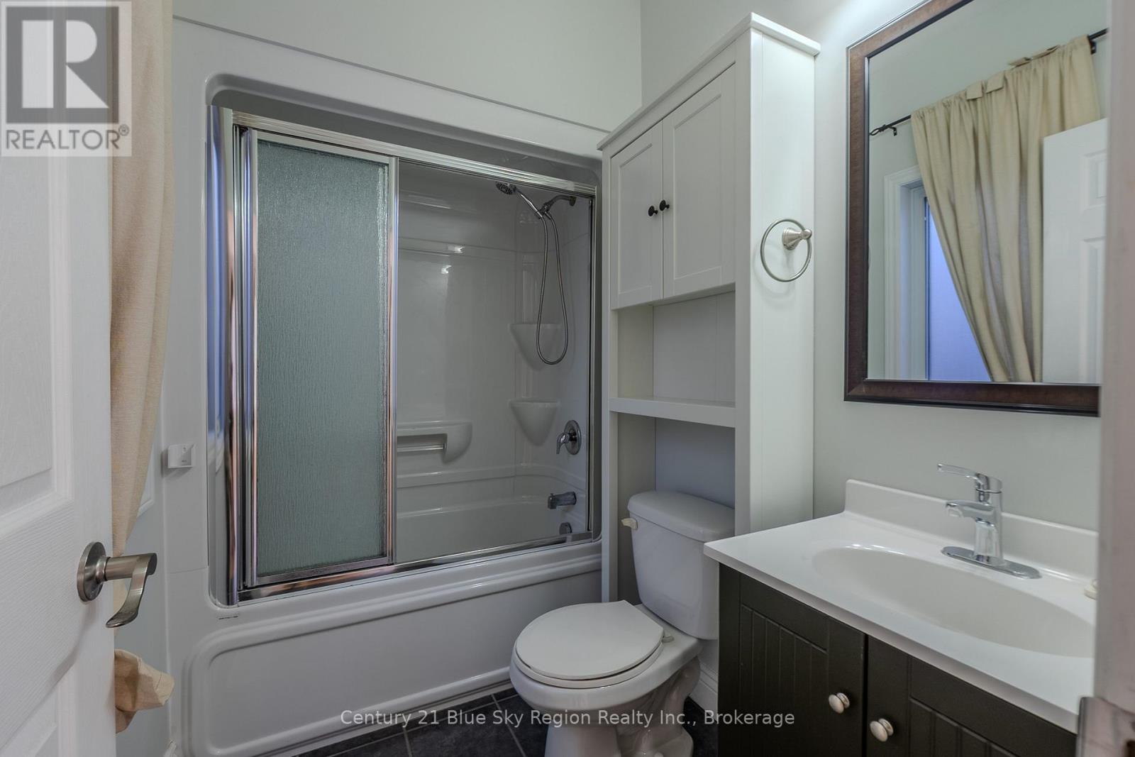 211 Thelma Avenue, North Bay (Ferris), Ontario  P1A 4M9 - Photo 23 - X12533550