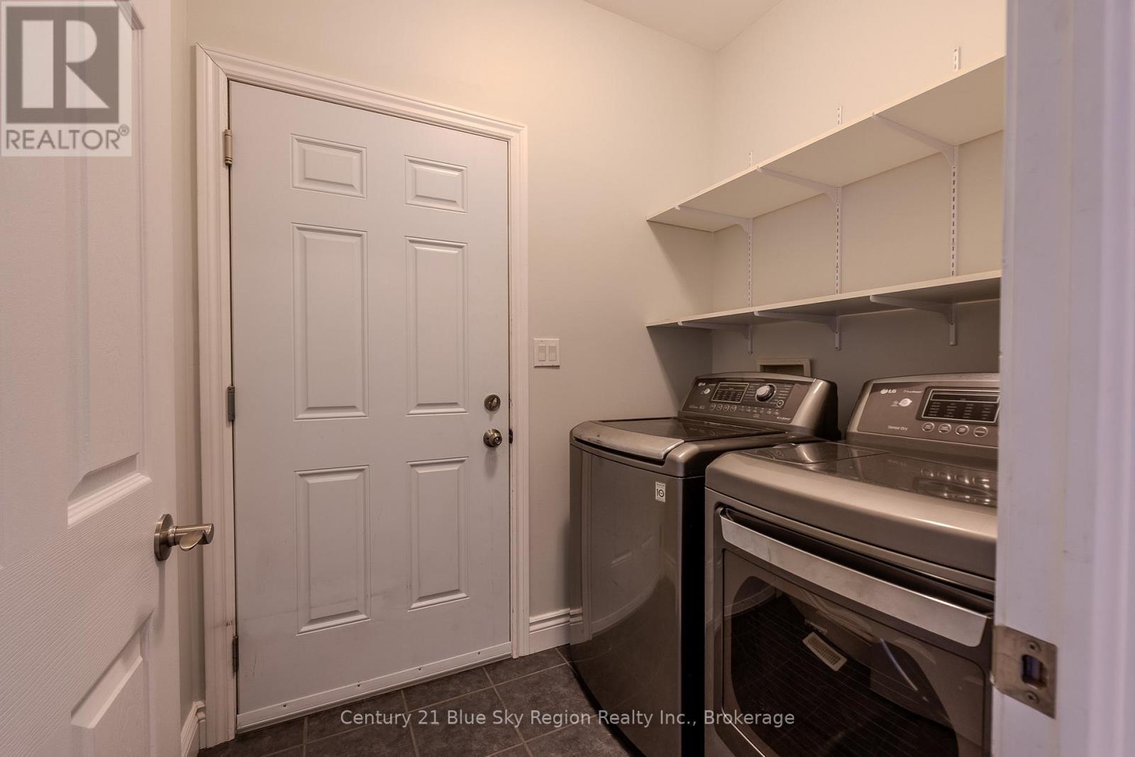 211 Thelma Avenue, North Bay (Ferris), Ontario  P1A 4M9 - Photo 36 - X12533550