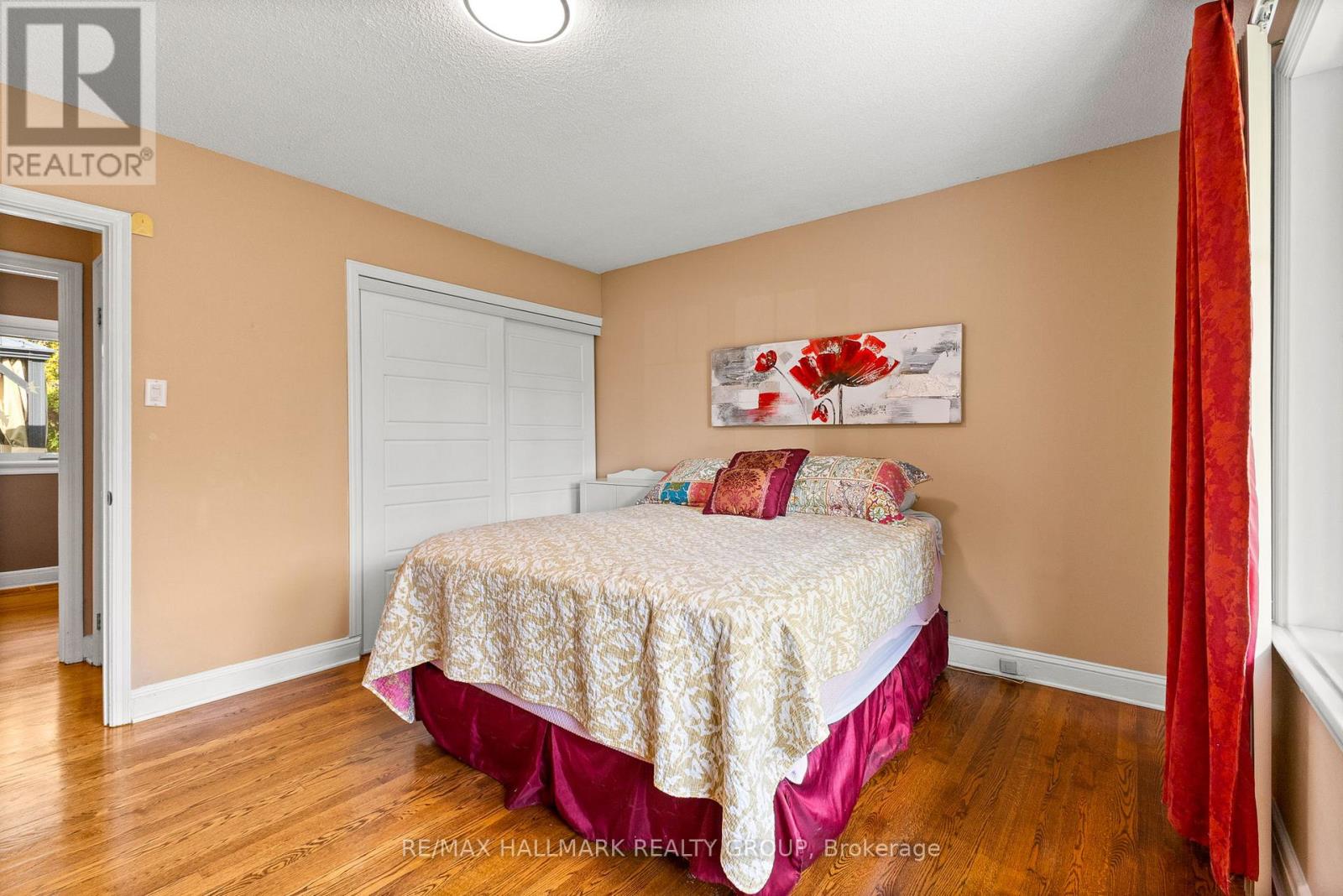 18 Kerry Crescent, Ottawa, Ontario  K2E 5V6 - Photo 21 - X12473157