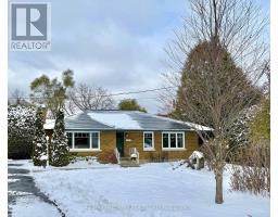 18 KERRY CRESCENT, Ottawa, Ontario