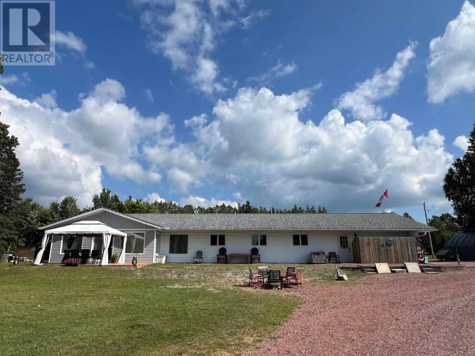 2233 Hilton Rd, Hilton Beach, Ontario  P0R 1G0 - Photo 9 - SM253224