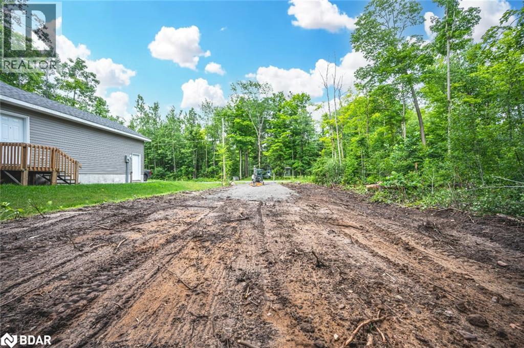 67 Wozniak Road, Penetanguishene, Ontario  L9M 1W6 - Photo 4 - 40787496