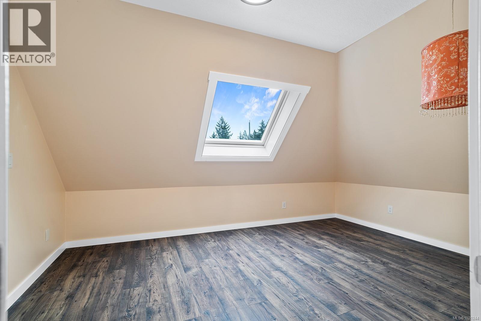 647 Tamarack Dr, Qualicum Beach, British Columbia  V9K 1A8 - Photo 28 - 1020244