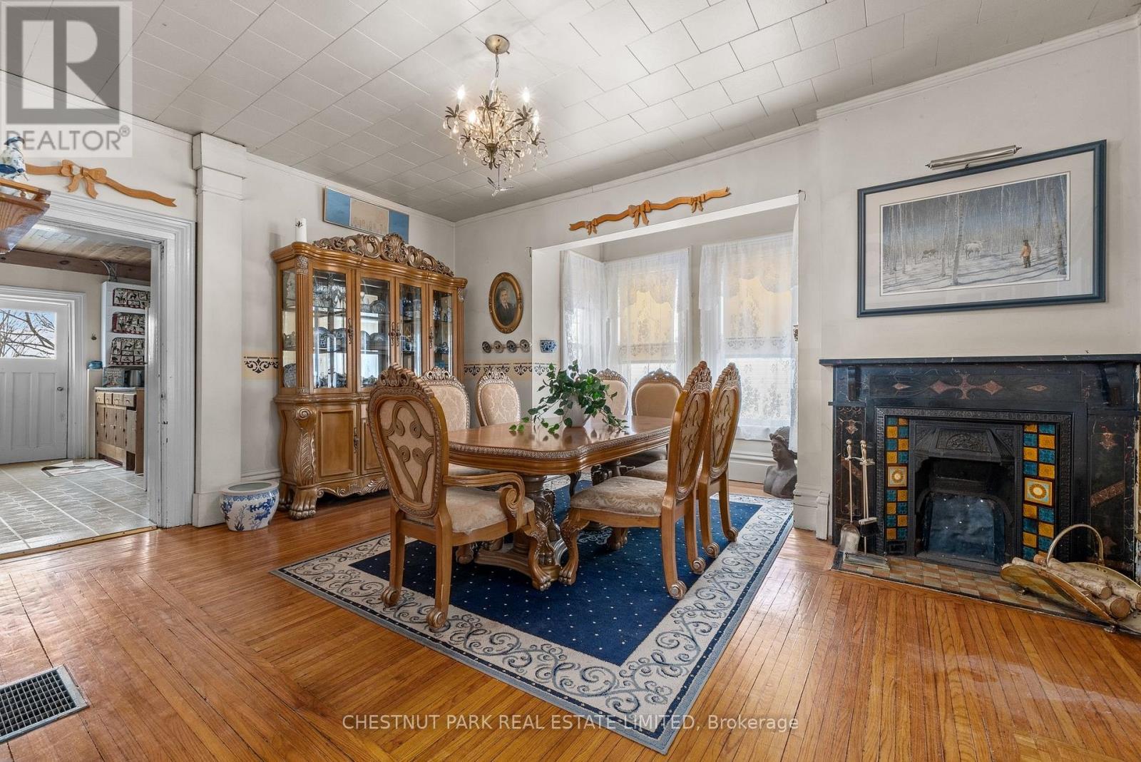 12 Maple Avenue, Prince Edward County (Picton), Ontario  K0K 2T0 - Photo 10 - X12533608