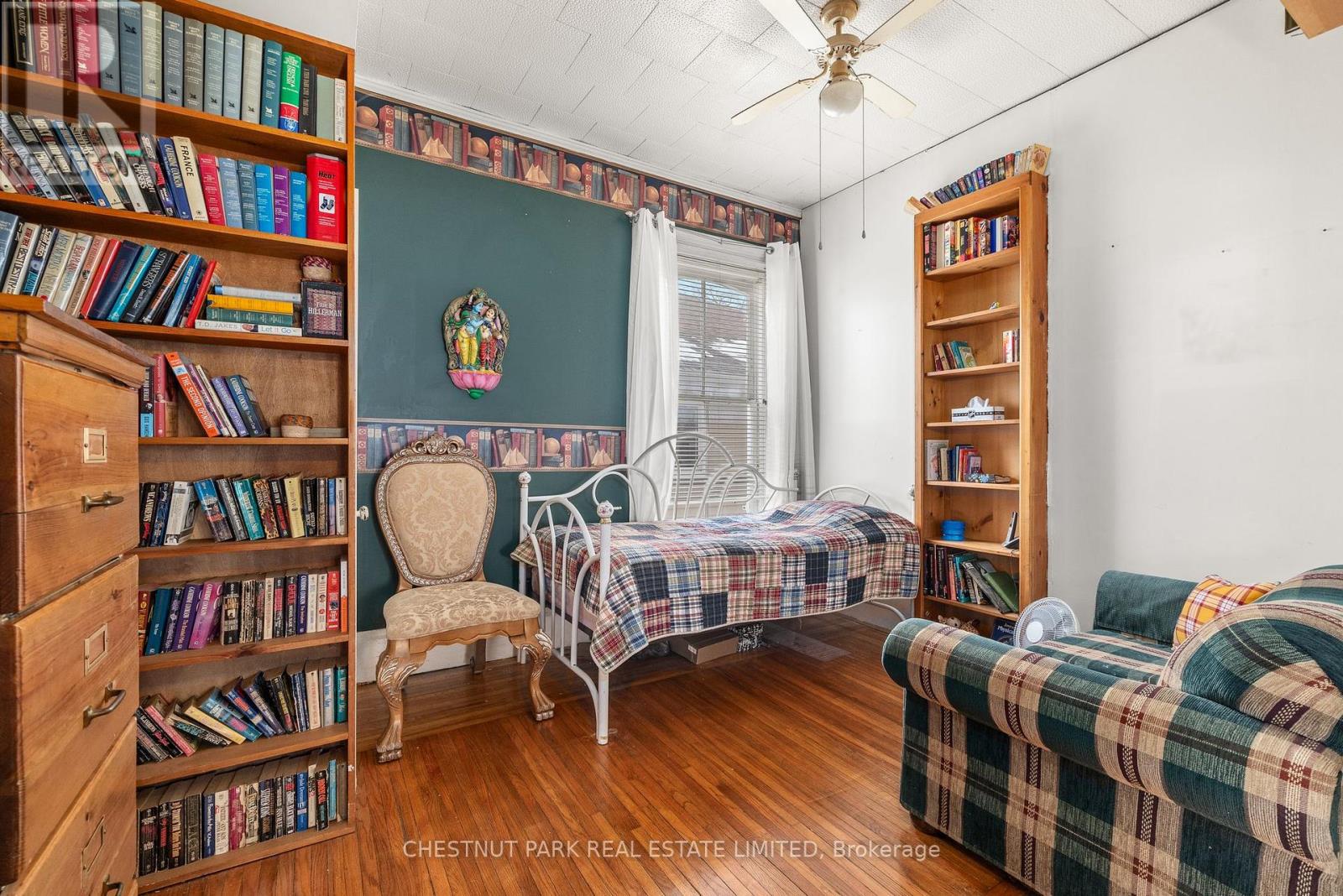 12 Maple Avenue, Prince Edward County (Picton), Ontario  K0K 2T0 - Photo 15 - X12533608