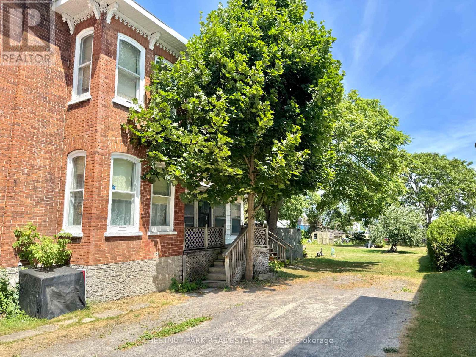 12 Maple Avenue, Prince Edward County (Picton), Ontario  K0K 2T0 - Photo 27 - X12533608